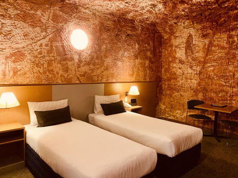 Desert Cave Hotel - Holiday Find 15