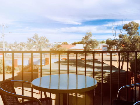 Desert Cave Hotel - Holiday Find 0