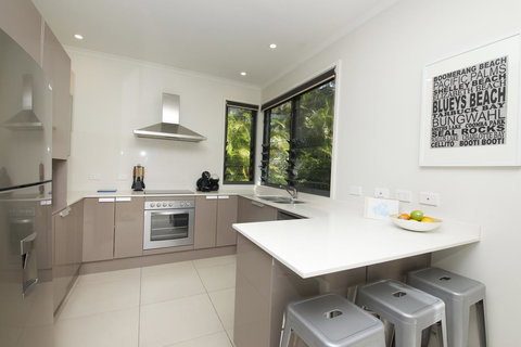 Boom 6 Boomerang Beach - Holiday Find 11