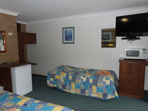 Wintersun Motel - Holiday Find 14