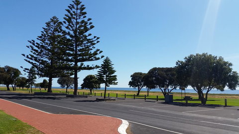 Lacepede Bay Motel - Holiday Find 5