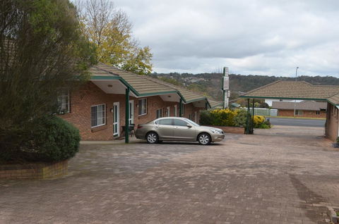 Deer Park Motor Inn Armidale - Holiday Find 21