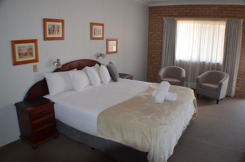 Deer Park Motor Inn Armidale - Holiday Find 5