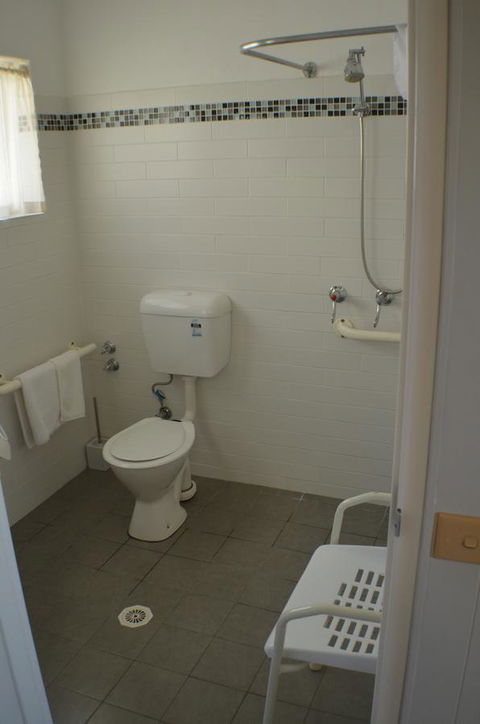 Deer Park Motor Inn Armidale - Holiday Find 36