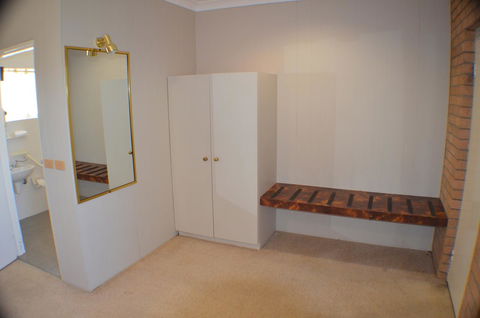 Deer Park Motor Inn Armidale - Holiday Find 35