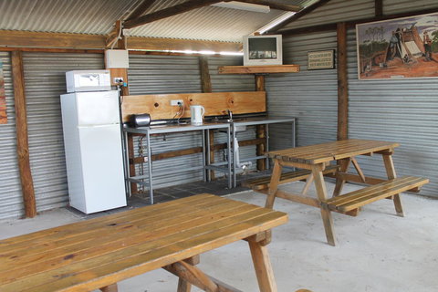 Millicent Hillview Caravan Park - Holiday Find 39