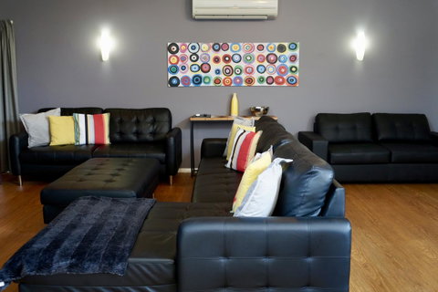 Beltana Villas - Holiday Find 11