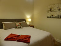 Book Peterborough Accommodation Vacations Holiday Find Holiday Find
