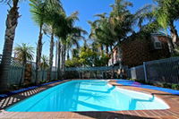 Book Dubbo Accommodation Vacations Holiday Find Holiday Find