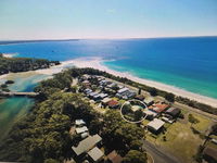 Book Vincentia Accommodation Vacations Holiday Find Holiday Find
