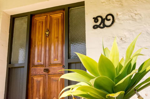 20 Hill Avenue Bed & Breakfast - Holiday Find 3