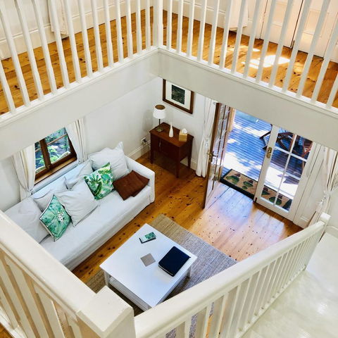 Aldgate Creek Cottage Bed And Breakfast - Holiday Find 11