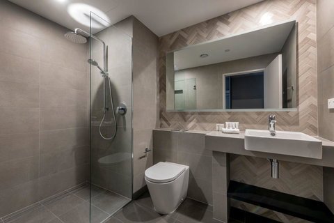 The Adnate Perth - Art Series - Holiday Find 22