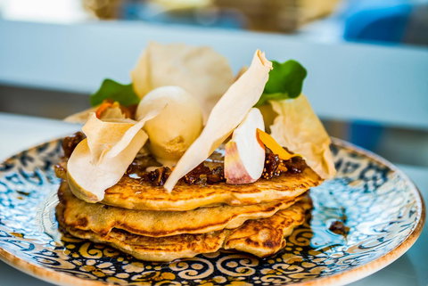 The Adnate Perth - Art Series - Holiday Find 1