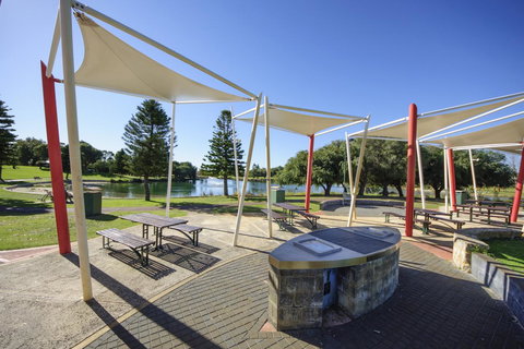 Yaran Suites - Holiday Find 3