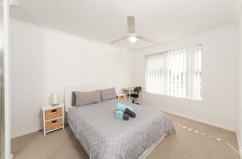 Yaran Suites - Holiday Find 35