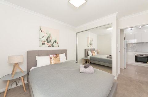 Yaran Suites - Holiday Find 23