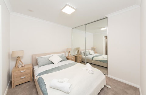 Yaran Suites - Holiday Find 44