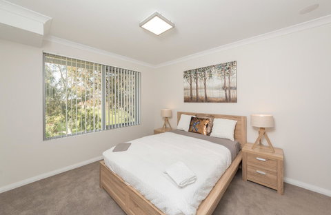 Yaran Suites - Holiday Find 12