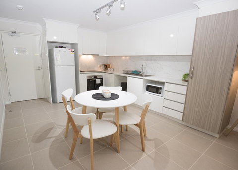 Yaran Suites - Holiday Find 18