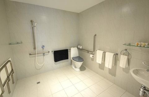 Pelicans Albany Middleton Beach - Holiday Find 37