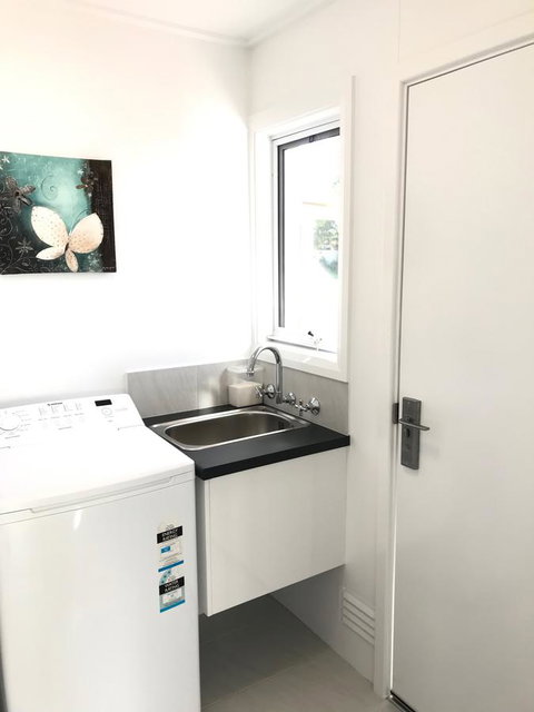 Pelicans Albany Middleton Beach - Holiday Find 6