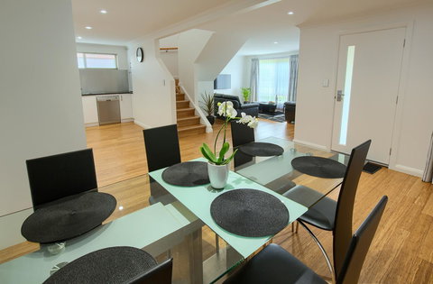 Pelicans Albany Middleton Beach - Holiday Find 22