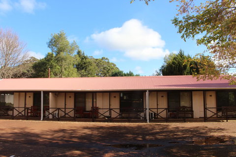 Karri Forest Motel - Holiday Find 44