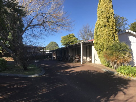 Karri Forest Motel - Holiday Find 5