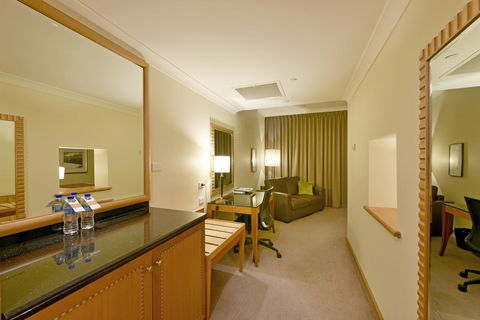 Duxton Hotel Perth - Holiday Find 12