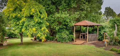 Chimes Spa Retreat - Holiday Find 26