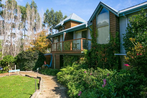 Chimes Spa Retreat - Holiday Find 32