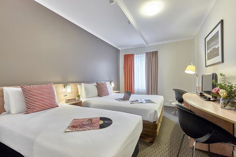 Ibis Perth - Holiday Find 8
