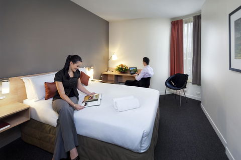 Ibis Perth - Holiday Find 35