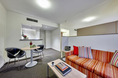 Ibis Perth - Holiday Find 3