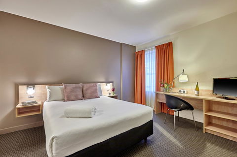 Ibis Perth - Holiday Find 5