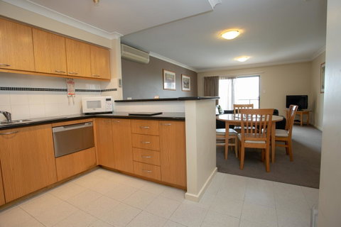 Perth Short Stays - Holiday Find 11