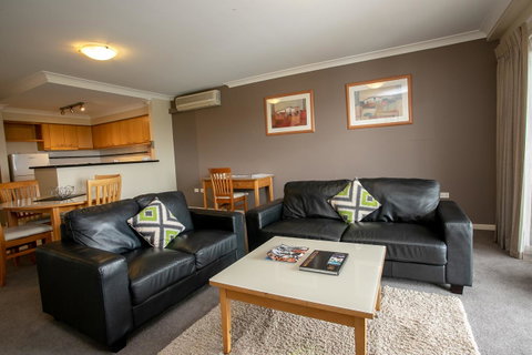 Perth Short Stays - Holiday Find 12
