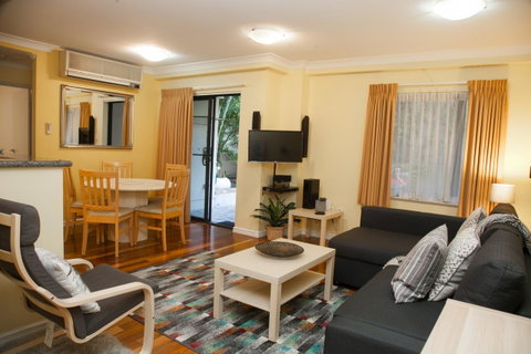 Perth Short Stays - Holiday Find 10