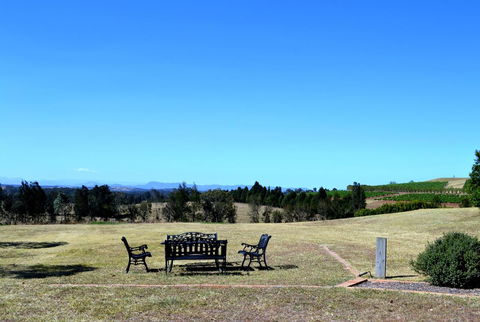 Grapevines Boutique Accommodation - Holiday Find 18