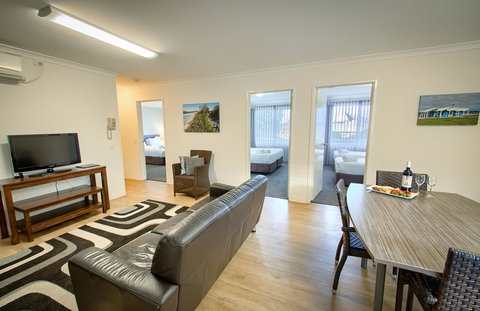 Albany Motel & Apartments - Holiday Find 4