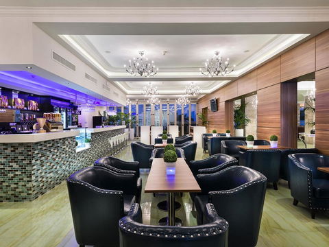 Swan River Hotel - Holiday Find 20
