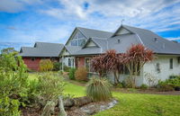 Book Willyung Accommodation Vacations Holiday Find Holiday Find