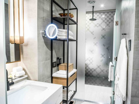 InterContinental Perth City Centre, An IHG Hotel - Holiday Find 16