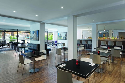 Mercure Perth On Hay - Holiday Find 5