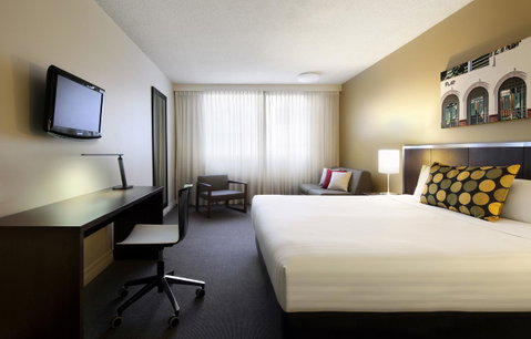 Mercure Perth On Hay - Holiday Find 0