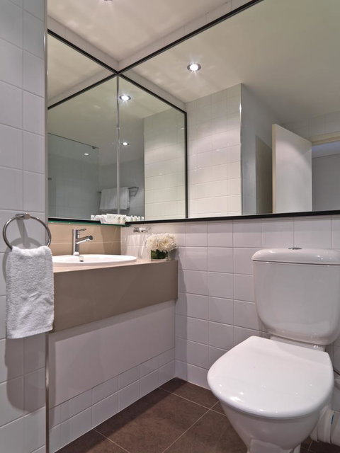 Mercure Perth On Hay - Holiday Find 7