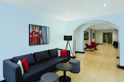 Mercure Perth On Hay - Holiday Find 13