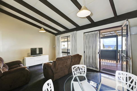 West Beach Lagoon 123 - Location & Views!!! - Holiday Find 11
