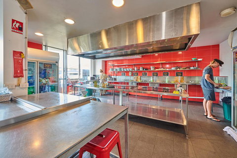 Nomads Byron Bay Backpackers - Holiday Find 8